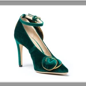 Lena Ezriak women's pump